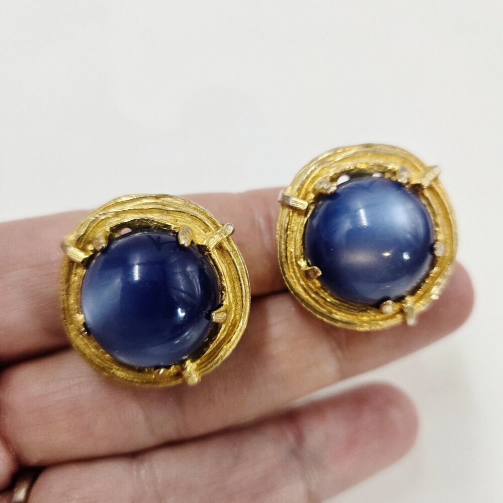 Vintage Peggy Slone Mid Century Round Blue Moonglow Thermoset Clip On Earrings